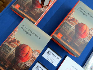 Llibreria Geli. Presentaci&oacute; del llibre El navegant, de Joan-Llu&iacute;s Llu&iacute;s, amb Josep Dom&egrave;nech Ponsat&iacute; i Xavier Del&ograve;s