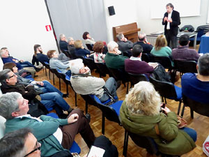 Llibreria Geli. Presentaci&oacute; del llibre El navegant, de Joan-Llu&iacute;s Llu&iacute;s, amb Josep Dom&egrave;nech Ponsat&iacute; i Xavier Del&ograve;s