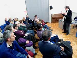 Llibreria Geli. Presentaci&oacute; del llibre El navegant, de Joan-Llu&iacute;s Llu&iacute;s, amb Josep Dom&egrave;nech Ponsat&iacute; i Xavier Del&ograve;s