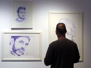 Exposici&oacute; 'El proc&eacute;s a punta de Bic', dibuixos de Jordi Magri&agrave; a la Casa de Cultura de Girona