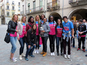 Rebuda de l'Spar Citylift Girona a la Sala de Plens de l'Ajuntament i a la pla&ccedil;a del Vi