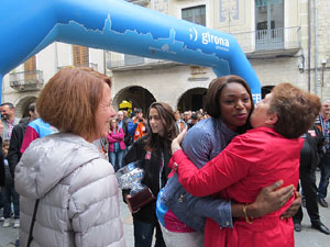 Rebuda de l'Spar Citylift Girona a la Sala de Plens de l'Ajuntament i a la pla&ccedil;a del Vi