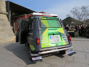 Presentaci&oacute; del vehicle que participa a l'Uniraid amb Manel Alcal&agrave; i Xavier Guitart