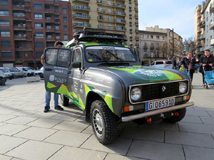 Presentaci&oacute; del vehicle que participa a l'Uniraid amb Manel Alcal&agrave; i Xavier Guitart