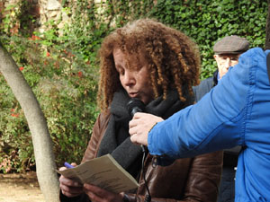 Apadrinament de l'escultura '50 anys del Diari d'Anne Frank' als Jardins del doctor Figueras