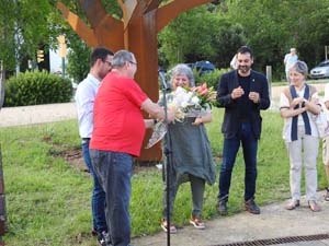 Inauguraci&oacute; de l'escultura 'Arbre' de Max Var&eacute;s