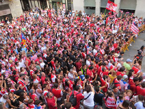 Ascens del Girona FC i el B&agrave;squet Girona. Rebuda a la pla&ccedil;a del Vi