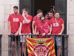 Ascens del Girona FC i el B&agrave;squet Girona. Rebuda a la pla&ccedil;a del Vi