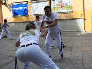 Capoeira a la Rambla de la Llibertat