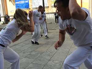 Capoeira a la Rambla de la Llibertat