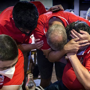 La derrota del Girona FC davant l'Elx impedeix el seu ascens a primera divisi&oacute;