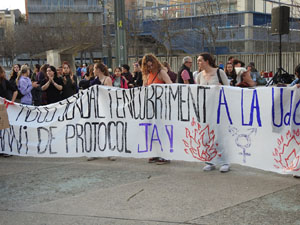 Commemoraci&oacute; del Dia de la Dona 2023 a la pla&ccedil;a de l'U d'octubre de 2017