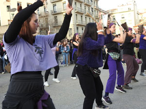 Commemoraci&oacute; del Dia de la Dona 2023 a la pla&ccedil;a de l'U d'octubre de 2017