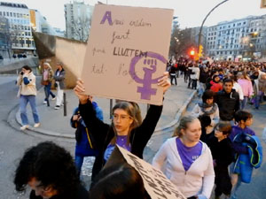 Commemoraci&oacute; del Dia de la Dona 2023 a la pla&ccedil;a de l'U d'octubre de 2017