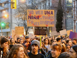Commemoraci&oacute; del Dia de la Dona 2023 a la pla&ccedil;a de l'U d'octubre de 2017