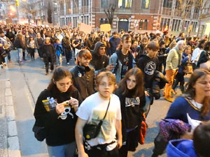 Commemoraci&oacute; del Dia de la Dona 2023 a la pla&ccedil;a de l'U d'octubre de 2017