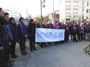 Commemoraci&oacute; del Dia de la Dona 2024 a la pla&ccedil;a de l'U d'octubre de 2017
