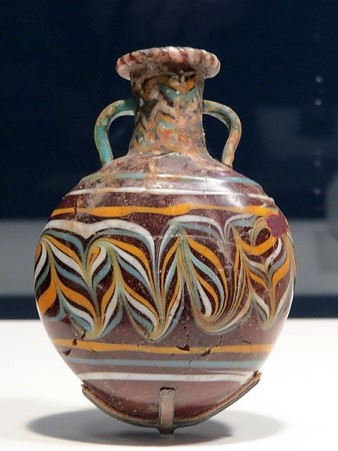 Flasc&oacute;. Vidre de colors. Regne Nou, Ca. 1550-1069 aC. Gurob