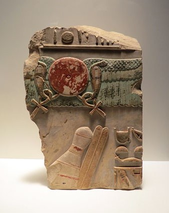 Fragment de relleu. Pedra calc&agrave;ria pintada. Dinastia XI, regnat de Mentuhotep II, Ca. 2055-2004 aC. Temple de Mentuhotep II, Deir el-Bahari, Tebes