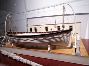 Exposici&oacute; 'Girona prop del mar' de modelisme naval a la Casa de Cultura