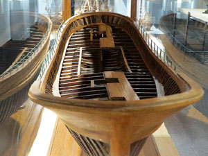 Exposici&oacute; 'Girona prop del mar' de modelisme naval a la Casa de Cultura