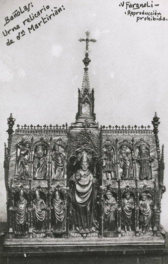 Arqueta de Sant Martiri&agrave; dipositada en el Monestir de Sant Esteve de Banyoles. 1932-1936