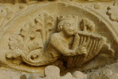 Rei m&uacute;sic fant&agrave;stic tocant l'arpa. Segle XIII