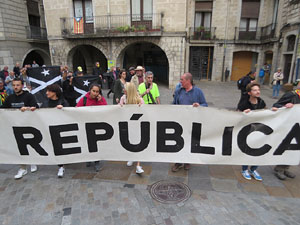 Manifestaci&oacute; 'Fem fora al rei espanyol de Girona'