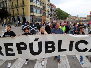 Manifestaci&oacute; 'Fem fora al rei espanyol de Girona'