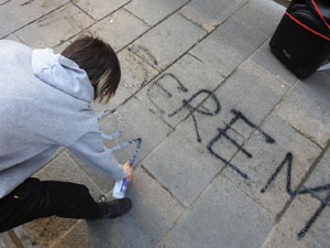 Manifestaci&oacute; contra l'acte de la Fundaci&oacute; Princesa de Girona