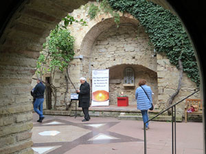 Dia de la Mem&ograve;ria de l'Holocaust i la Prevenci&oacute; dels Crims contra la Humanitat al Pati dels Rabins del Centre Bonastruc &ccedil;a Porta