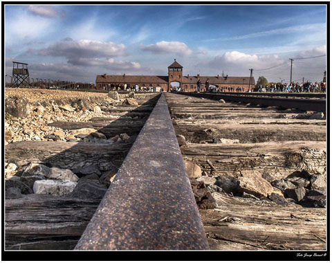El camp de concentraci&oacute; i d'exterminaci&oacute; d'Auschwitz-Birkenau