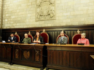 Dia de la Mem&ograve;ria de l'Holocaust i la Prevenci&oacute; dels Crims contra la Humanitat al Sal&oacute; de Plens de l'Ajuntament de Girona