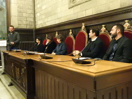 Dia de la Mem&ograve;ria de l'Holocaust i la Prevenci&oacute; dels Crims contra la Humanitat al Sal&oacute; de Plens de l'Ajuntament de Girona