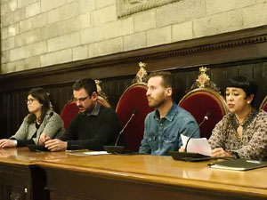 Dia de la Mem&ograve;ria de l'Holocaust i la Prevenci&oacute; dels Crims contra la Humanitat al Sal&oacute; de Plens de l'Ajuntament de Girona