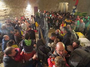 Presentaci&oacute; del conte 'Els enigmes del Beatusaure i la Bruixa de la Catedral'  al soterrani de la Catedral de Girona