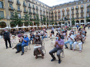 Presentaci&oacute; 'Paraula de jueu' de Mart&iacute; Gironell, a la pla&ccedil;a de la Independ&egrave;ncia