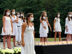 Homenatge en record de les v&iacute;ctimes de la Covid-19 al Parc de les Ribes del Ter