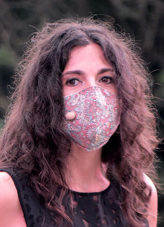 La periodista Clara S&aacute;nchez-Castro durant l'acte