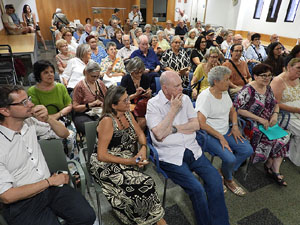 Presentaci&oacute; de 'Vinc de molt lluny' d'Isabel Oliva