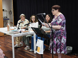 Presentaci&oacute; de 'Vinc de molt lluny' d'Isabel Oliva
