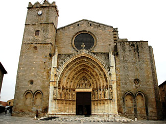 Castell&oacute; d'Emp&uacute;ries. Bas&iacute;lica de Santa Maria