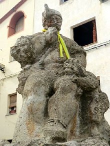 Monument al m&uacute;sic. Obra de Josep Bosch i Puy, Piculives. Detall
