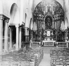 Interior de l'esgl&eacute;sia del monestir de Santa Maria. 1912