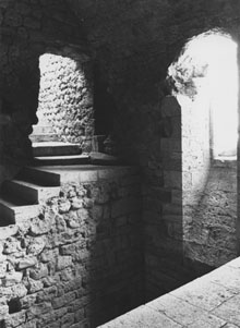 Els banys jueus de Besal&uacute;. 1985