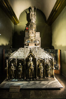 Arqueta de Sant Patllari, esgl&eacute;sia de Santa Maria de Camprodon