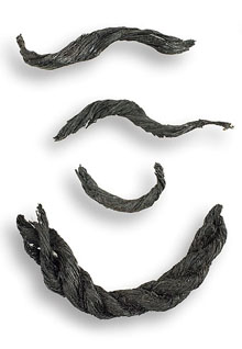 Cordes. Fibres d�ortiga. M&eacute;s gran: 7 x 0,9 cm
