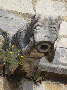 G&agrave;rgola de l'esgl&eacute;sia de Sant Pere