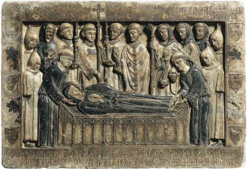 L&agrave;pida sepulcral de Margarida Cadell (morta el 1308). Primer quart del segle XIV. Talla en marbre amb restes de policromia