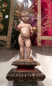 Imatge del Nen Jes&uacute;s. Fusta policromada i guix. Segle XVIII